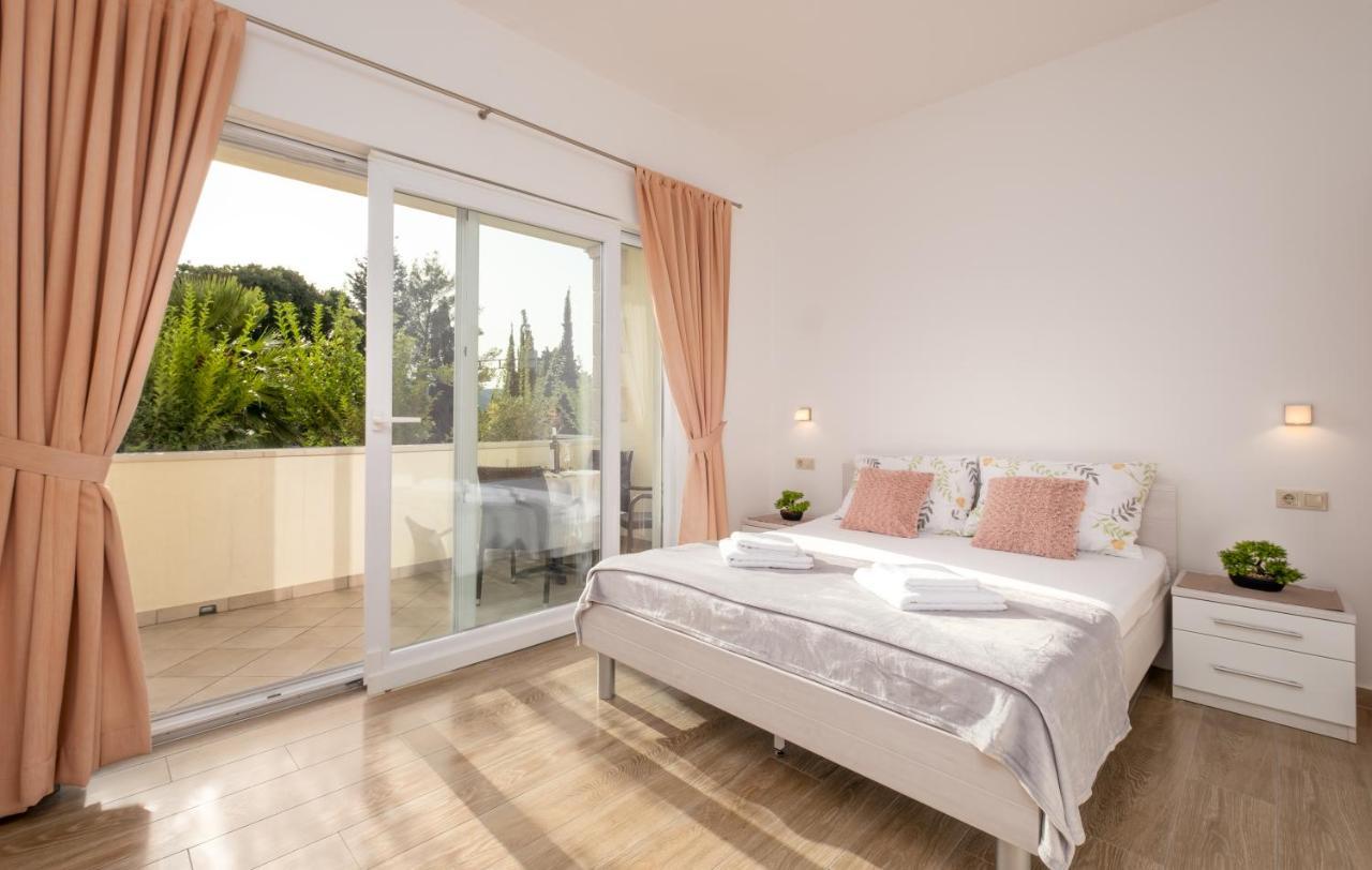 Studio Apartment Brigita Млини Екстер'єр фото