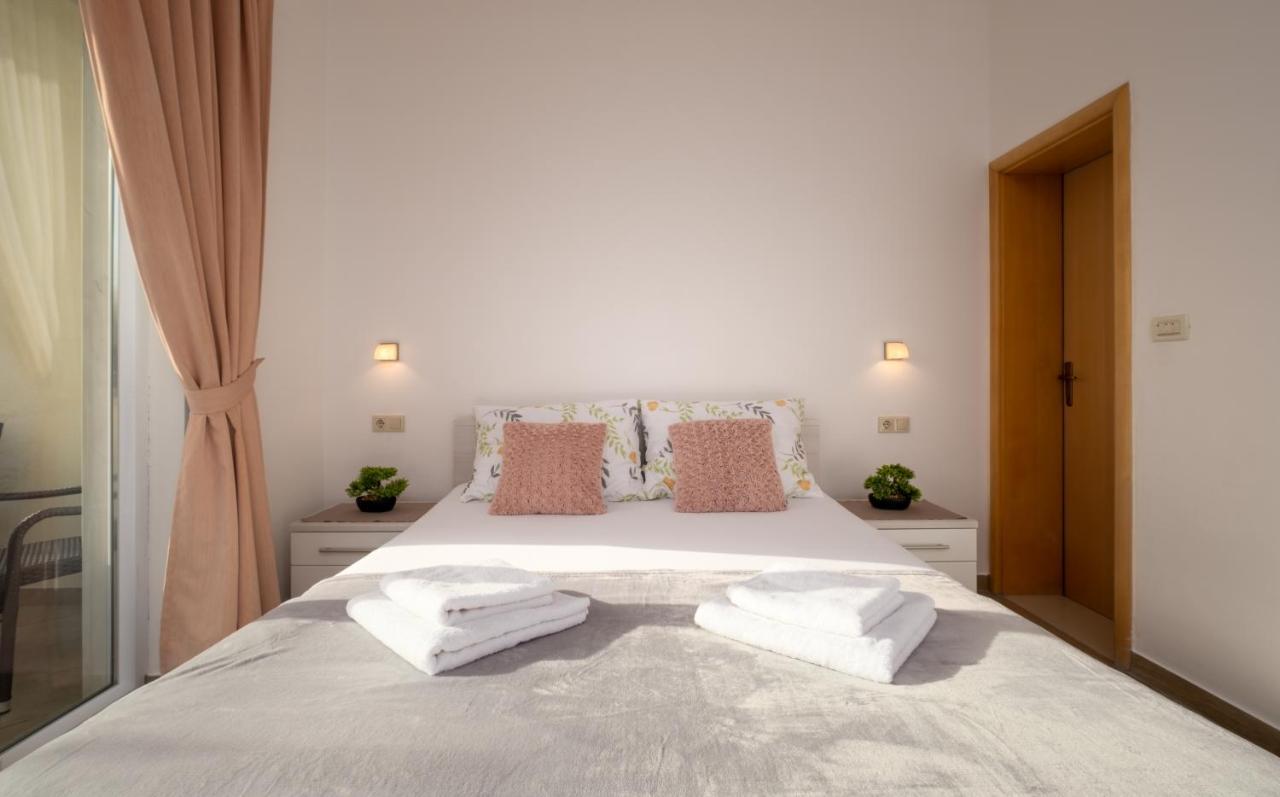 Studio Apartment Brigita Млини Екстер'єр фото